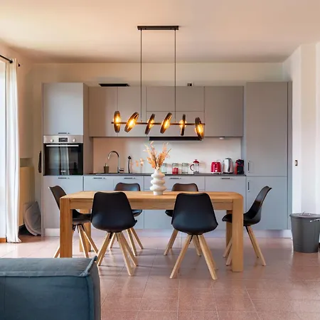 Mezzo By Interhome